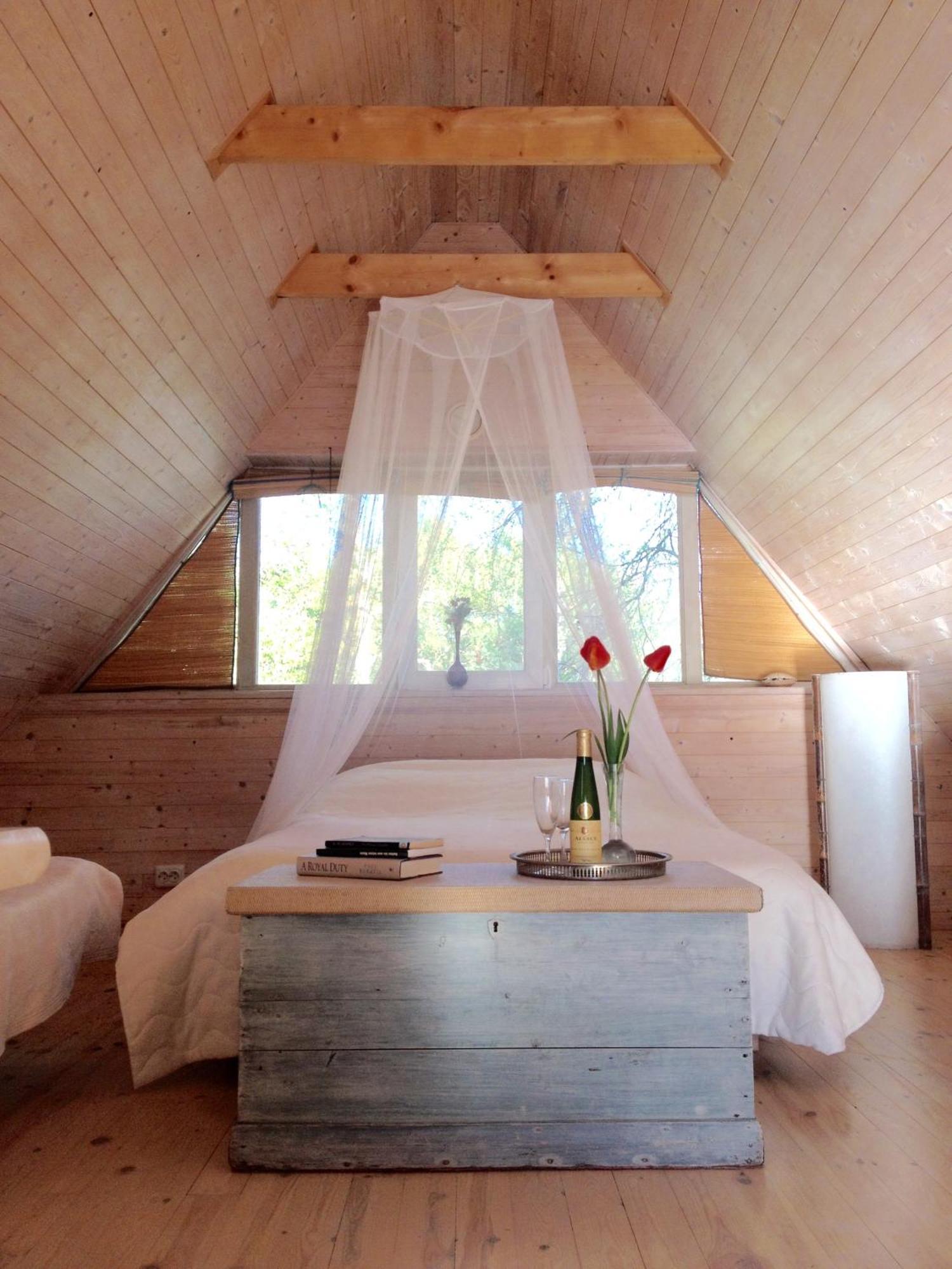 Kaju Guesthouses Nasva Exteriér fotografie