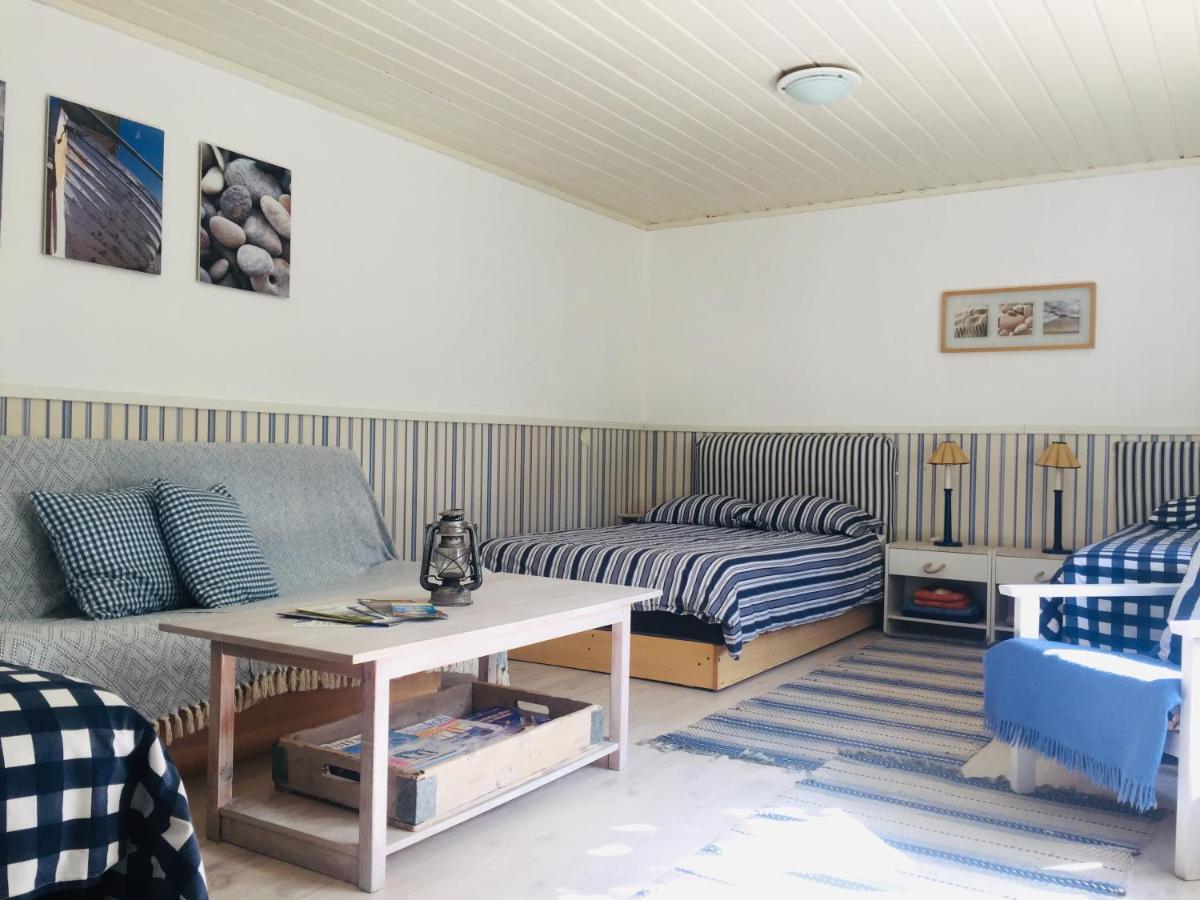 Kaju Guesthouses Nasva Exteriér fotografie