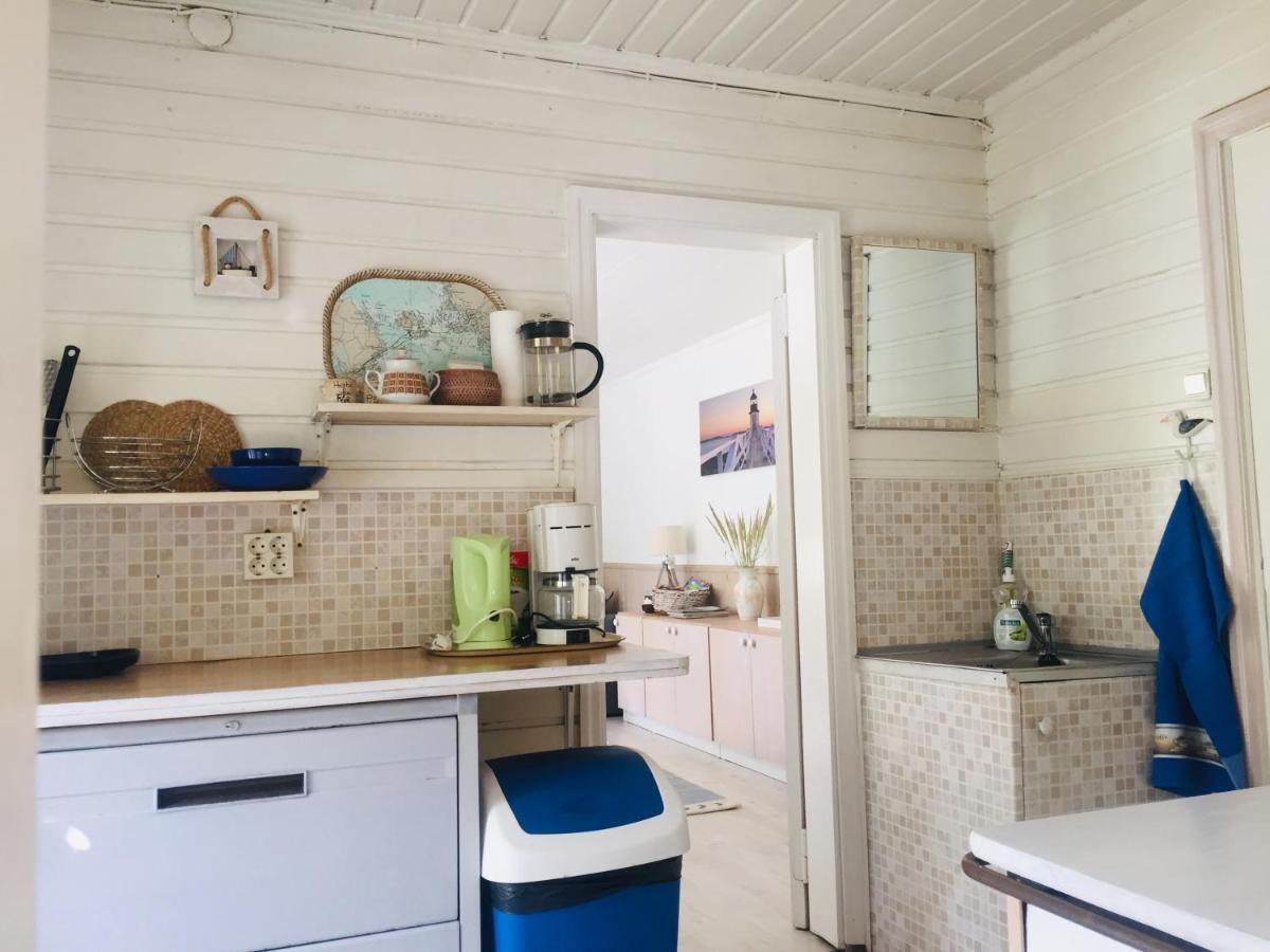 Kaju Guesthouses Nasva Exteriér fotografie