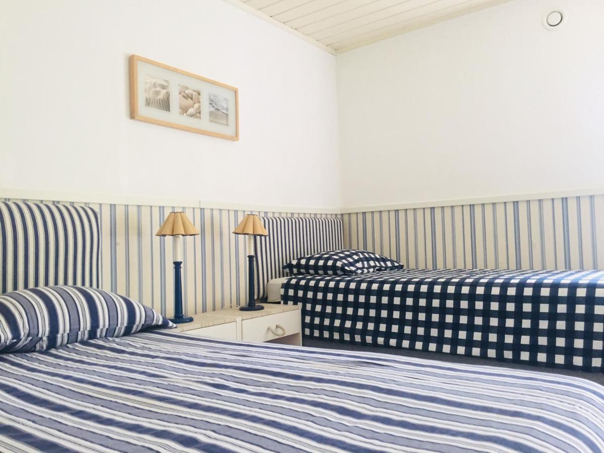 Kaju Guesthouses Nasva Exteriér fotografie