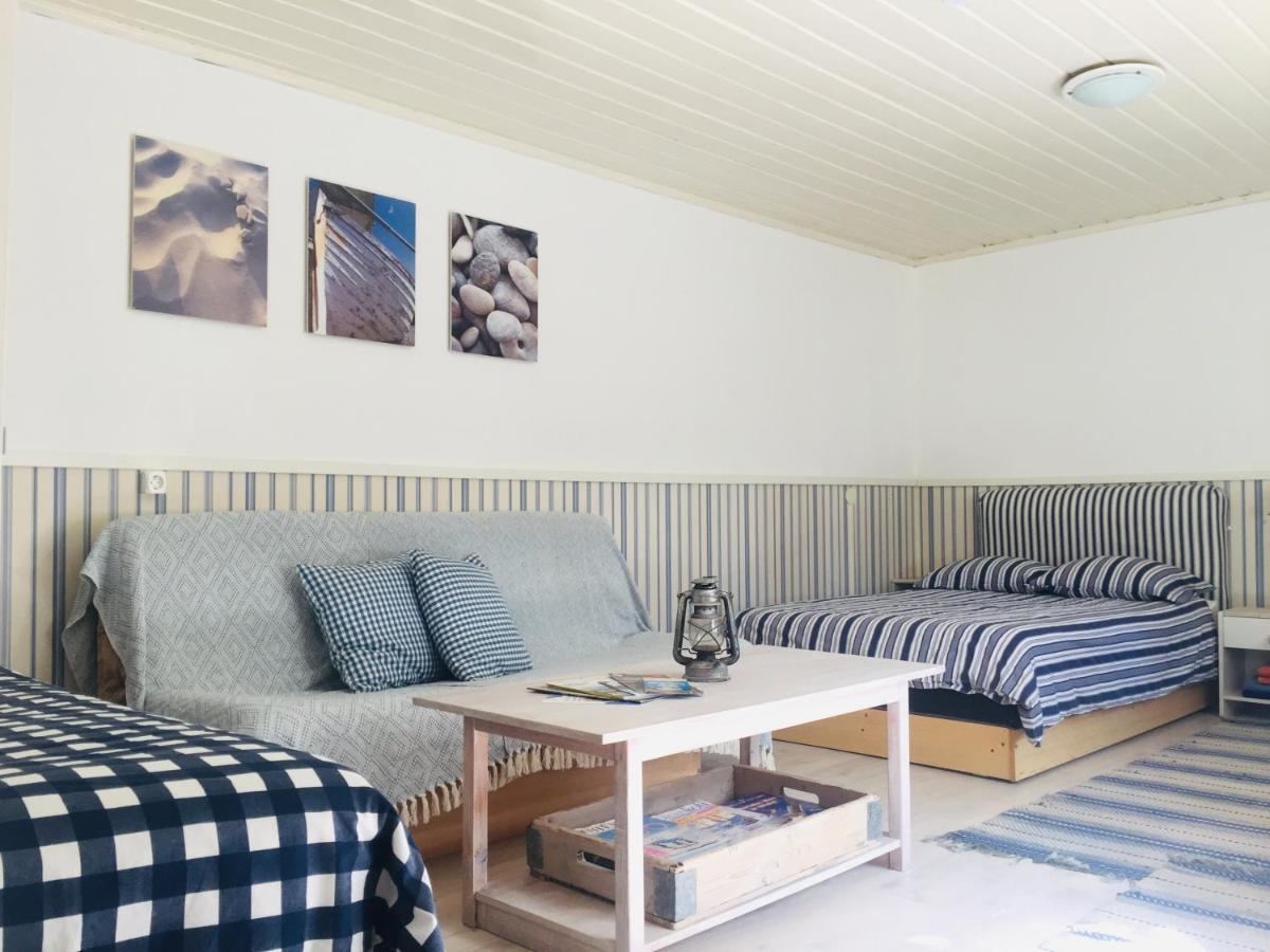 Kaju Guesthouses Nasva Exteriér fotografie